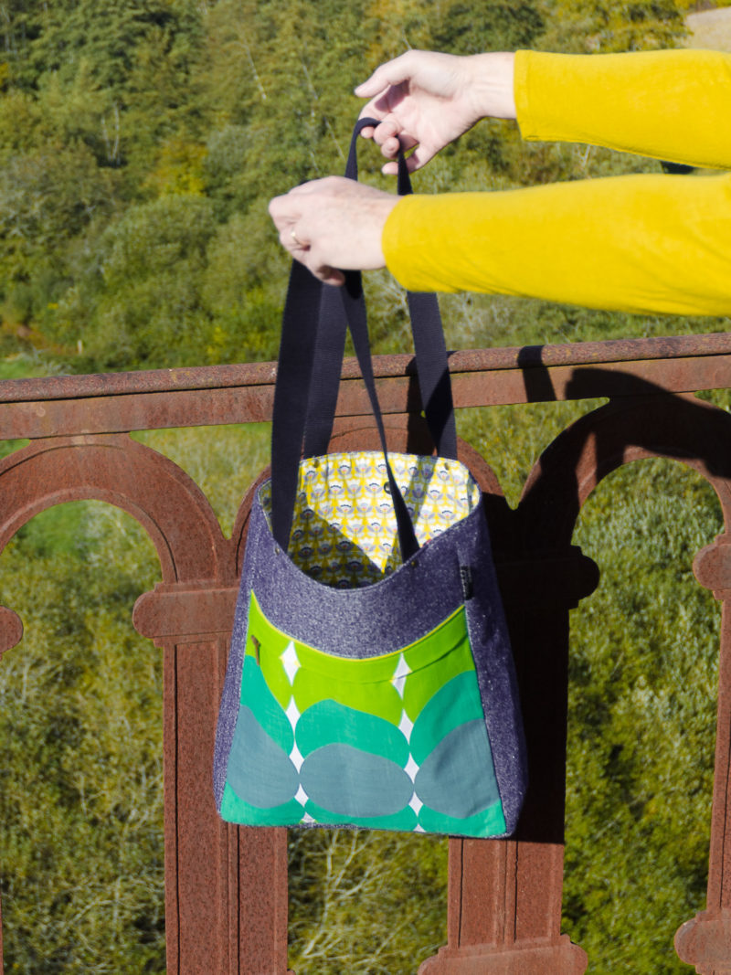 Circles Tote Bag with Front Zip Pocket - Image 2