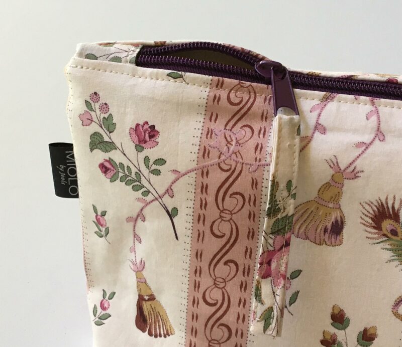 So French! Zipped Cosmetics Pouch - Image 2